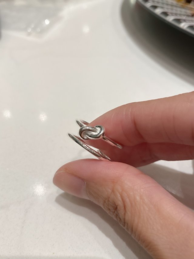 R1393 Sterling Silver Knot Open Ring