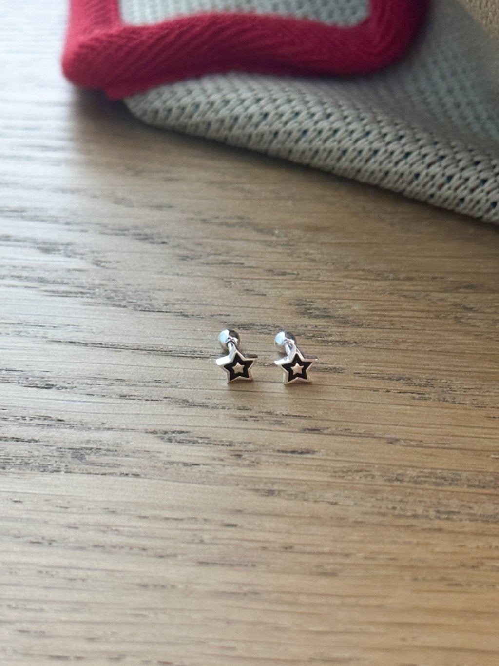 E1375/E1376 Star Flower Rotating Bead Earrings