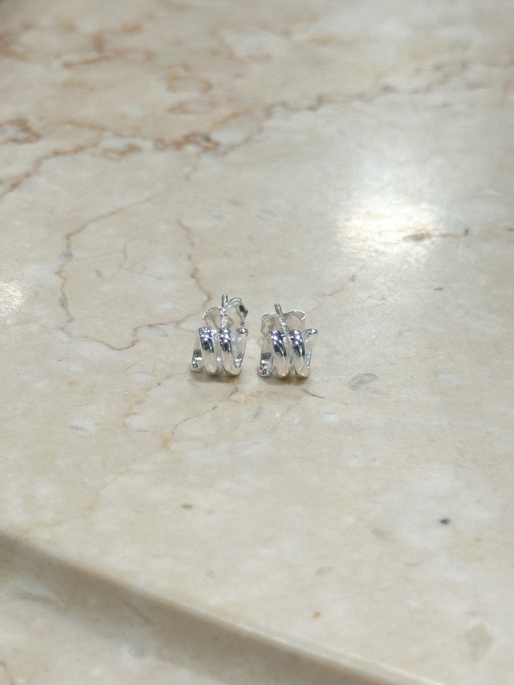 E1401 Coiled Earrings
