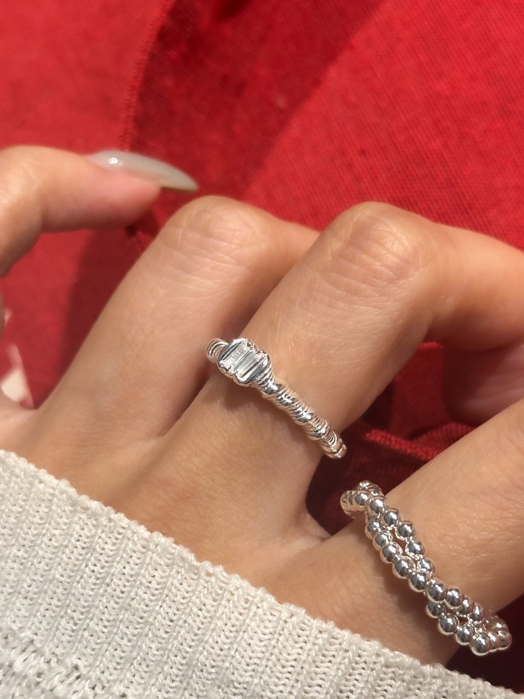 R1622 Zircon Horn Ring