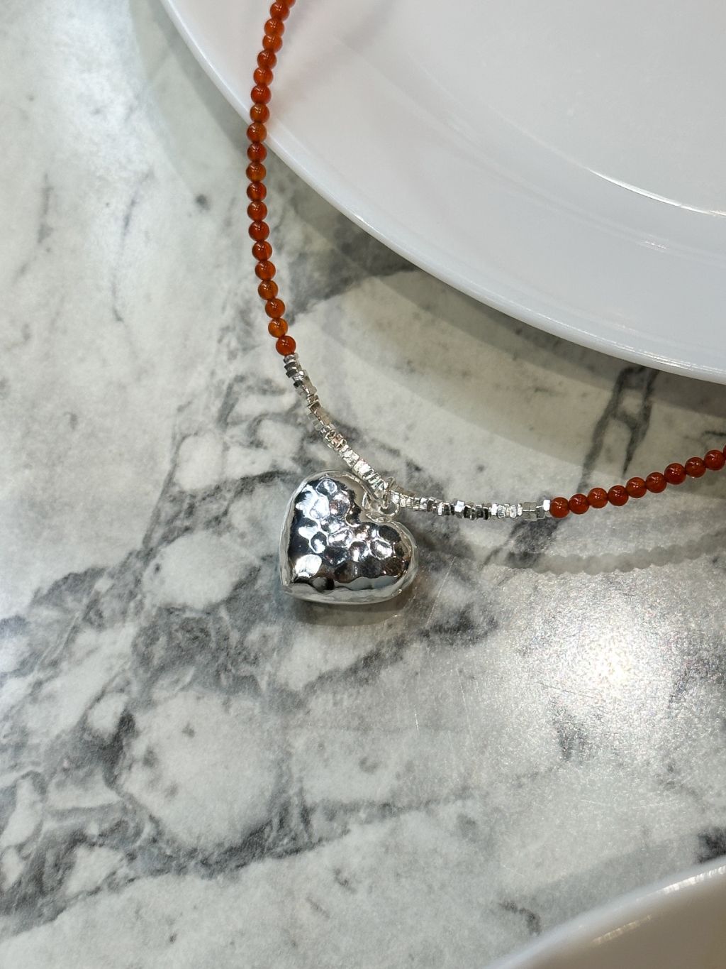 N1276 Natural Stone Crushed Silver Heart Necklace