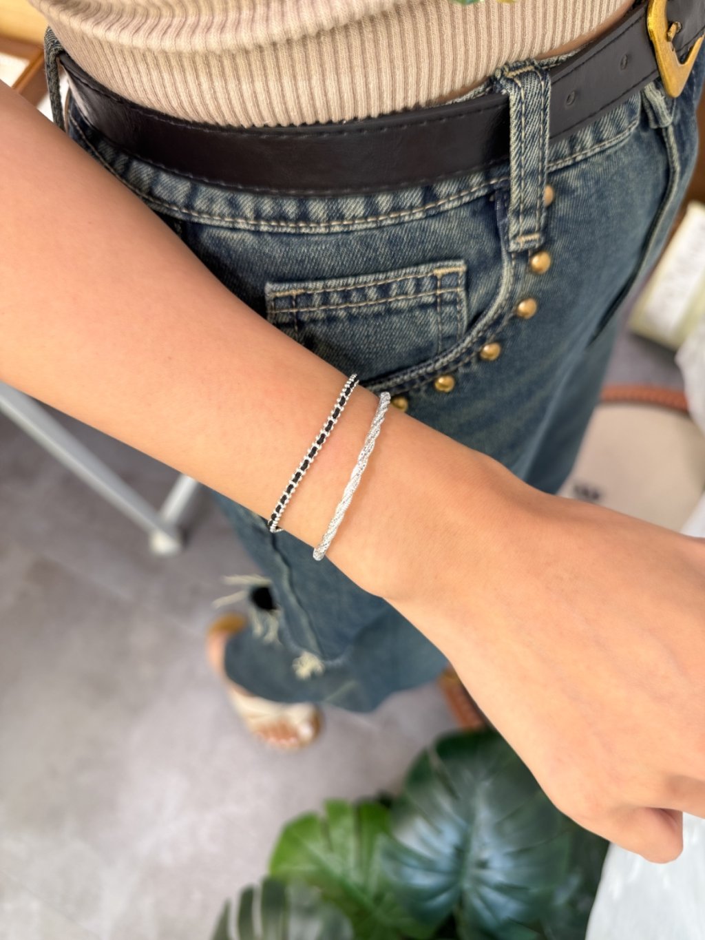 B1491 Bling Bling Twisted Round Bracelet