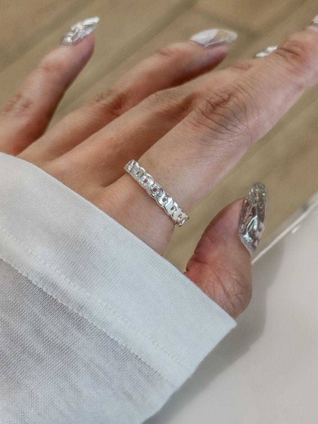 R1681 Chain Two-Tone Ring