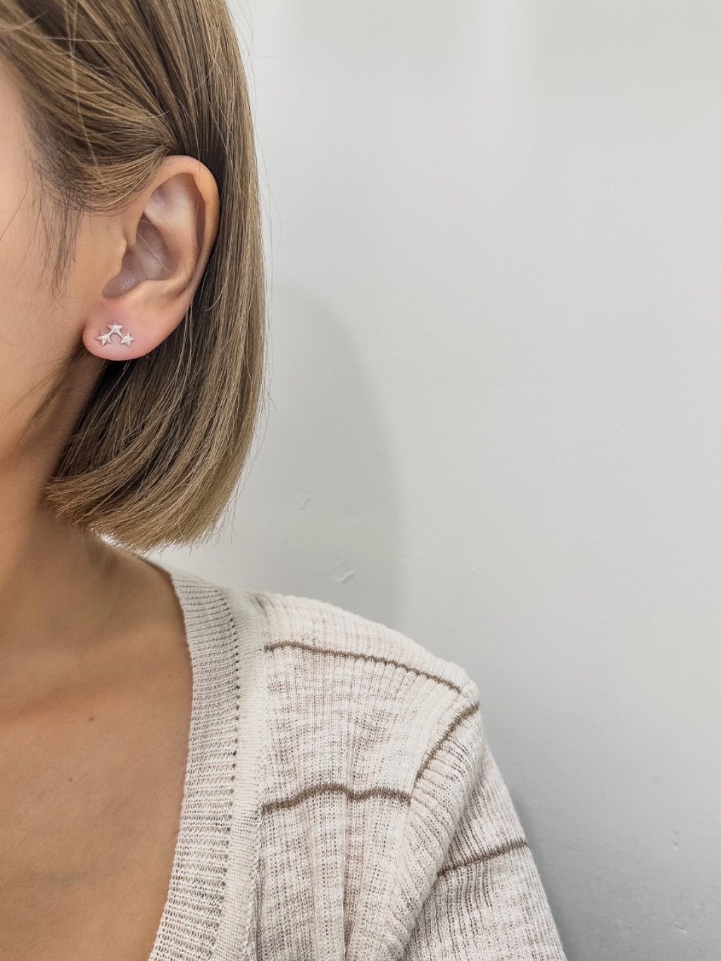 E1440 Triple Star Earrings