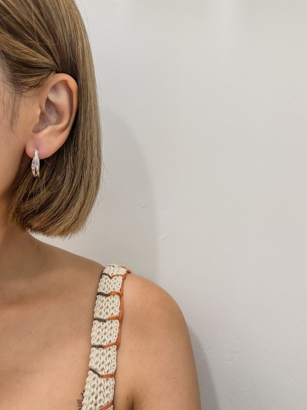 E1442 Irregular Double Coil Hoop Earrings