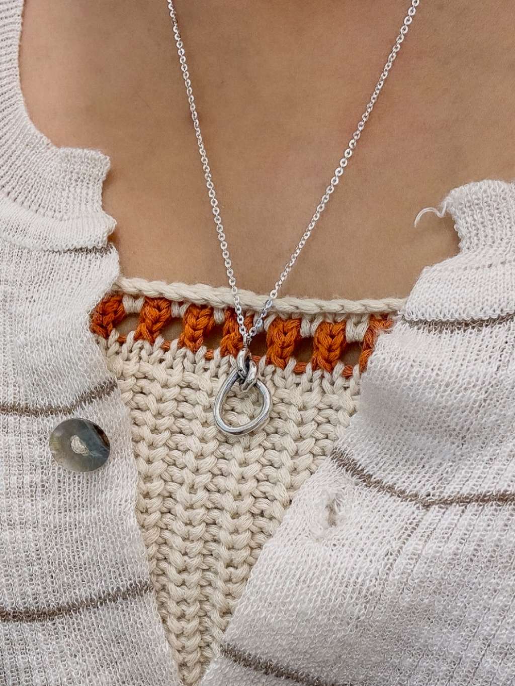 N1315 Knotted Large Circle Long Necklace