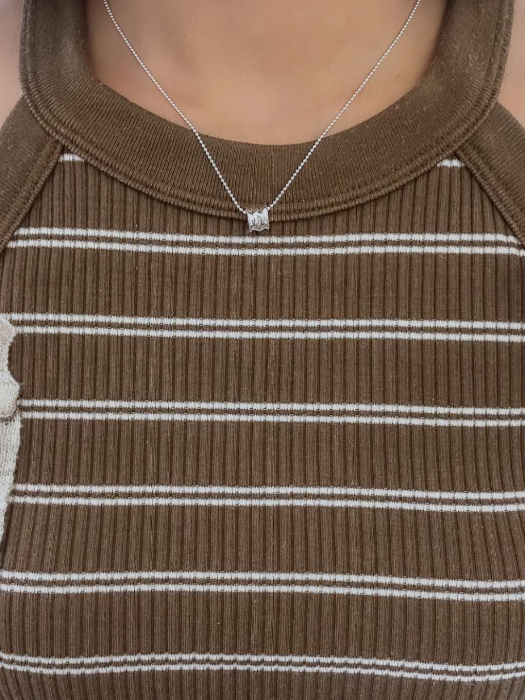 N1328 Cylindrical Grooved Necklace Italian Silver