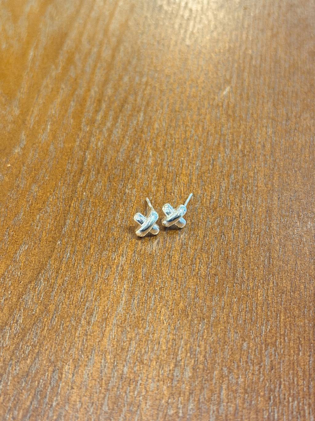 E1463 Cross Earrings