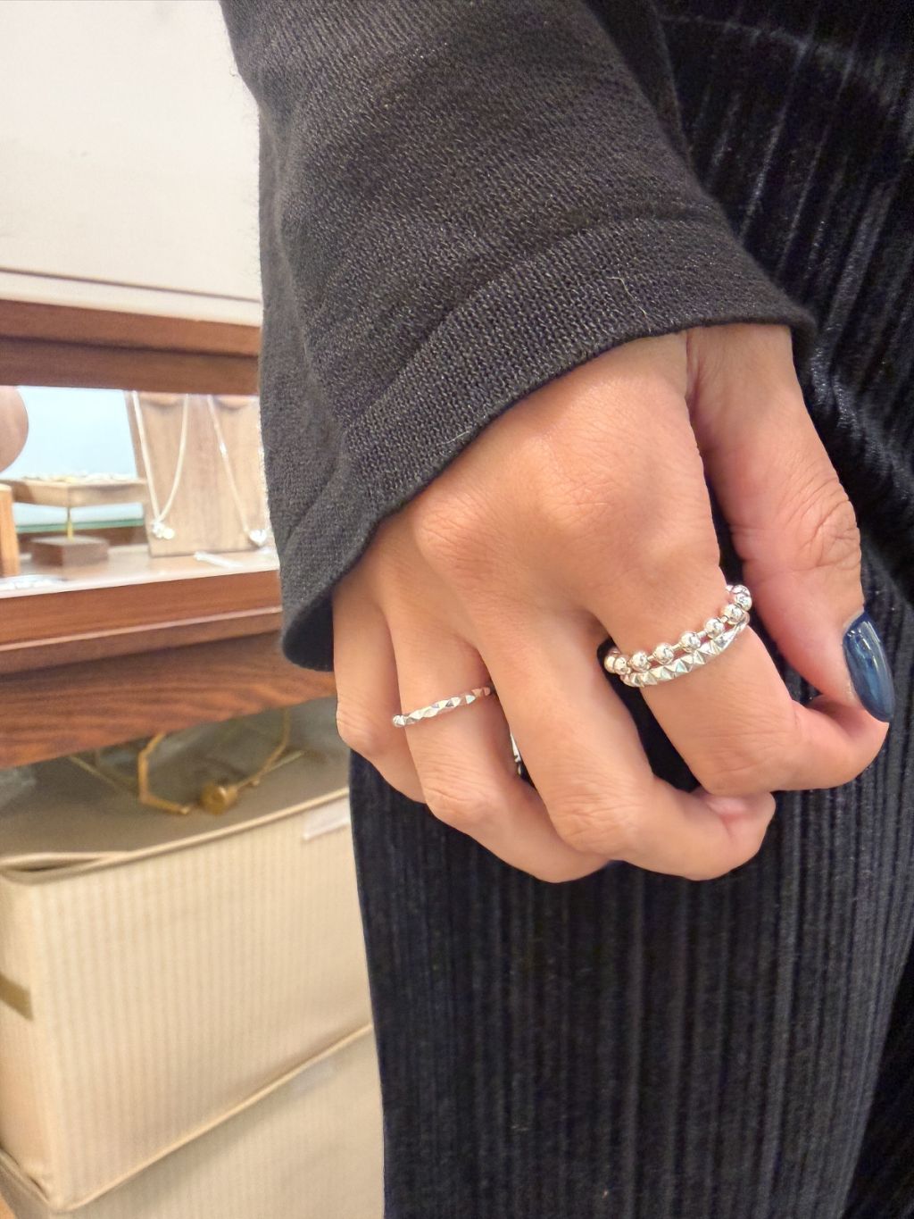 R1760 Multi-Faceted Beveled Ring