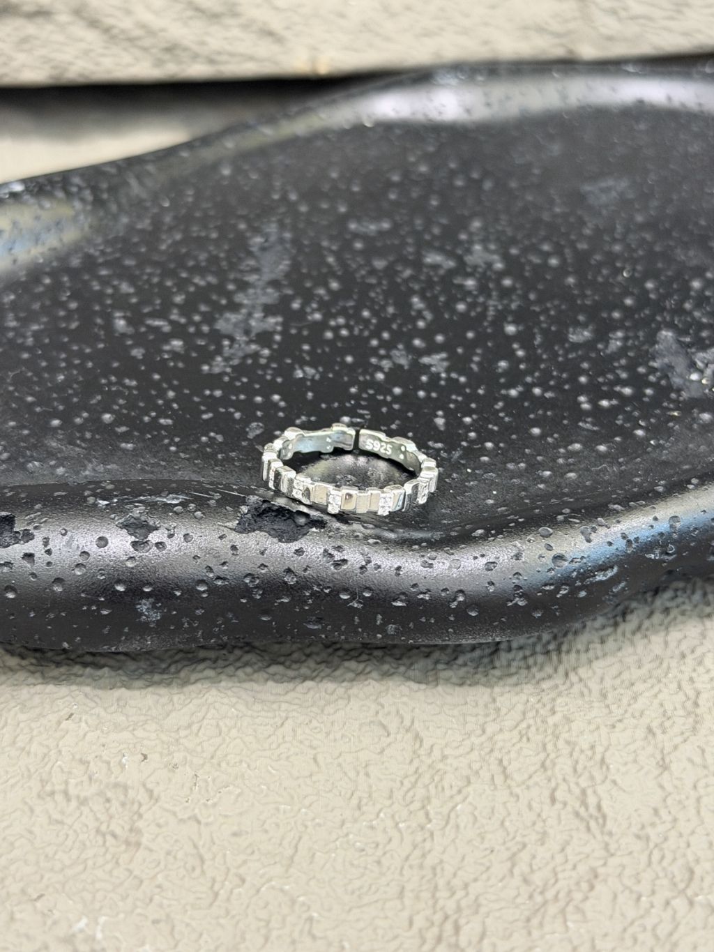 R1775 Textured Irregular Zircon Ring