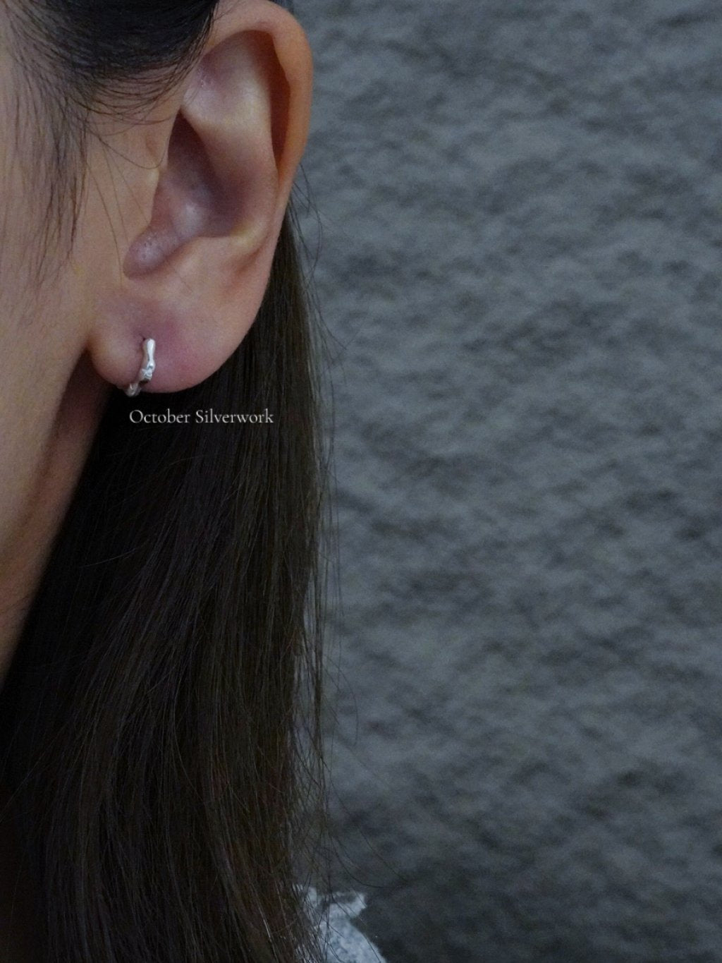 E1489 10mm Bamboo Hoop Earrings