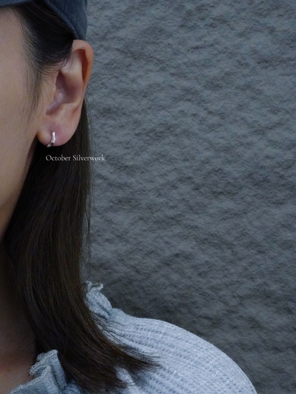 E1489 10mm Bamboo Hoop Earrings