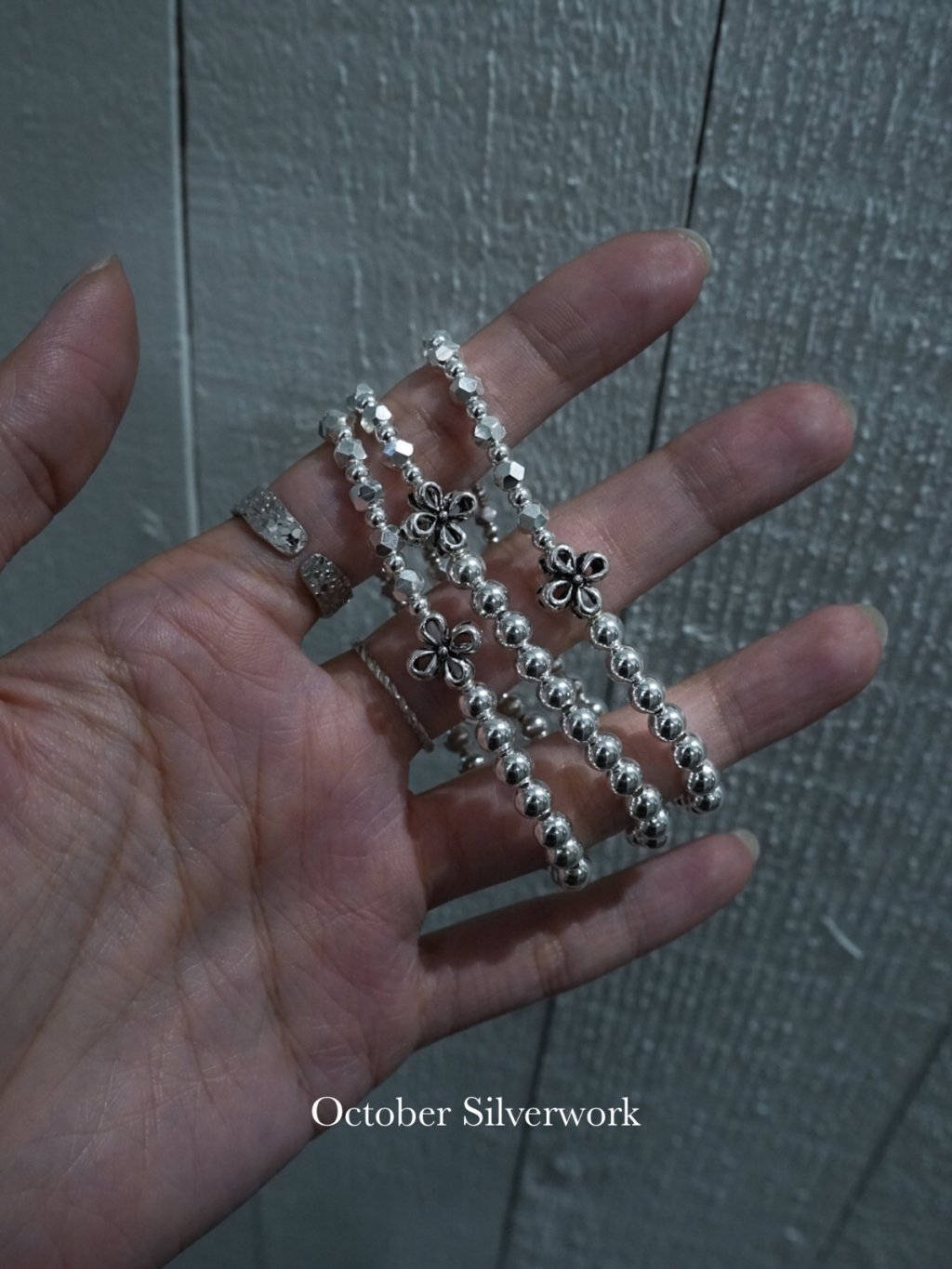OSB-10 Luster Flower Bracelet