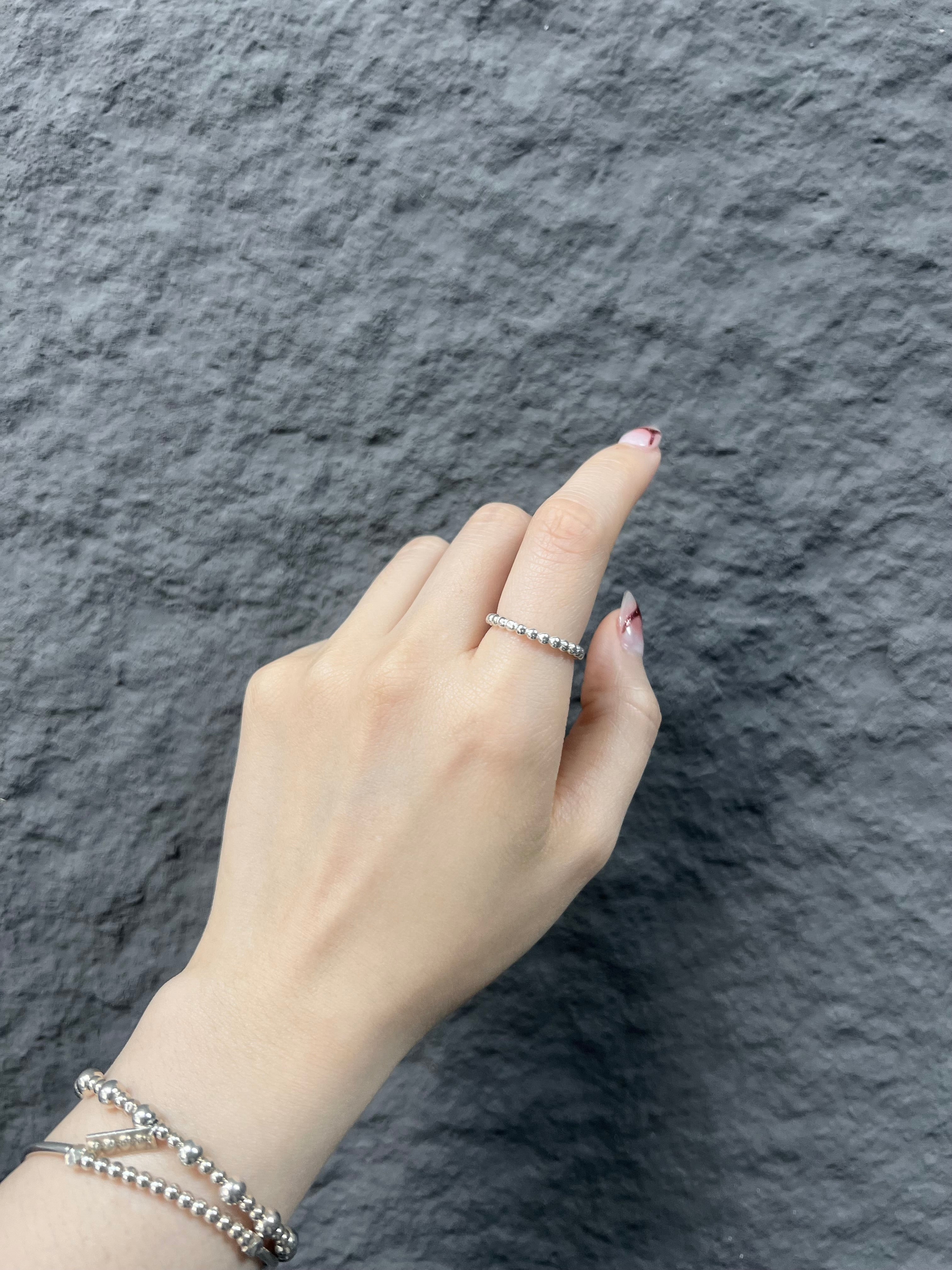 R1230 Classic Polished Silver Bead Sterling Silver Ring