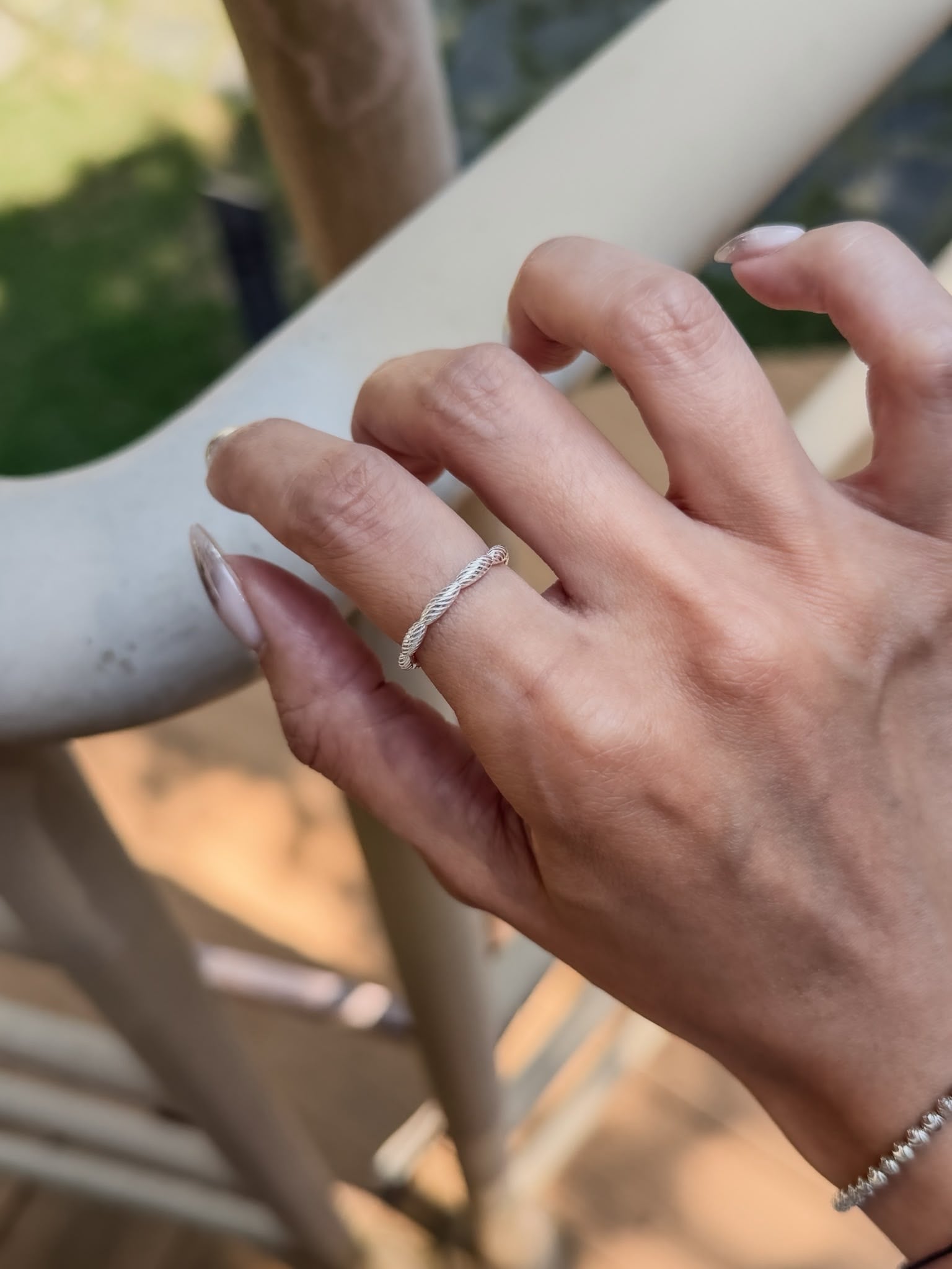 R1804 Rice Grain Straight-Pattern Ring